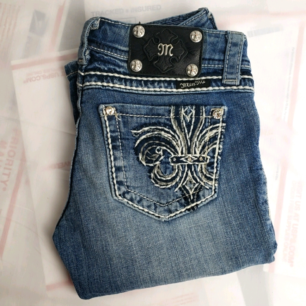 Miss Me Capri Cropped Jeans Size 26